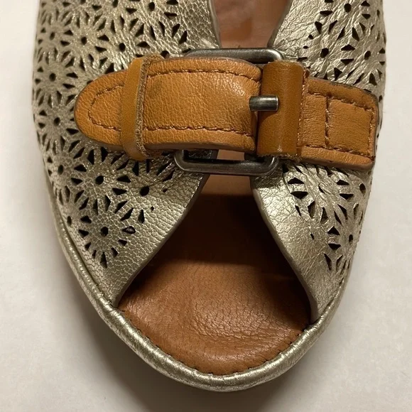 KENNETH Cole Gentle Souls Shoes, 6.5 - Picture 5 of 10